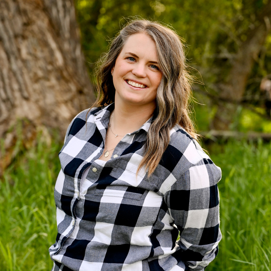 Morgan, dental assistant and phlebotomist